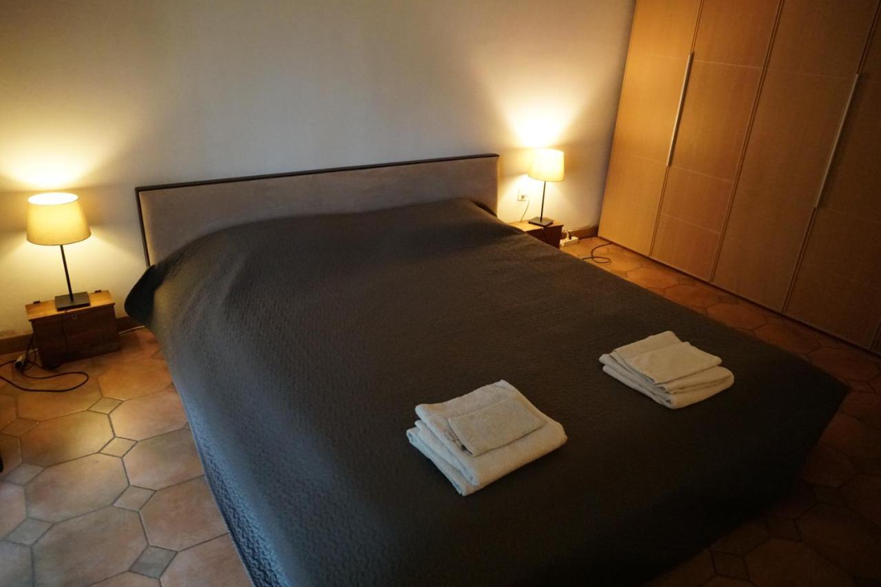 Golden Hill - Big Rooms With Kitchen And Garden Collina d'Oro Eksteriør bilde