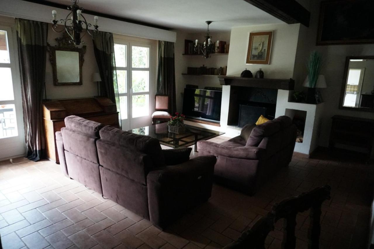 Golden Hill - Big Rooms With Kitchen And Garden Collina d'Oro Eksteriør bilde